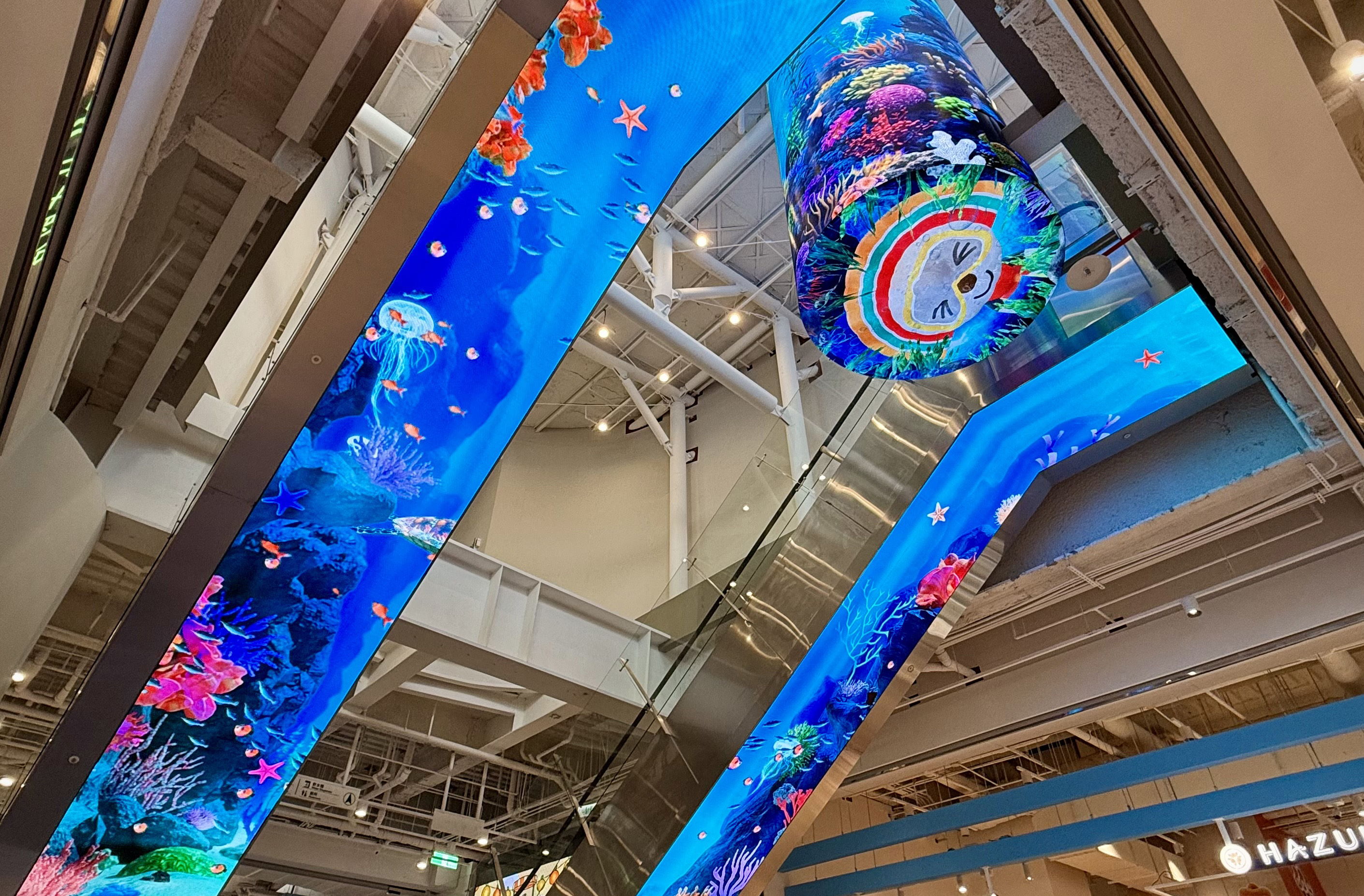 達擎與傑可達整合先進顯示技術與軟硬體應用服務，提供一系列大型LED顯示解決方案，為全新改裝開幕的「清水服務區」佈局嶄新視覺體驗。